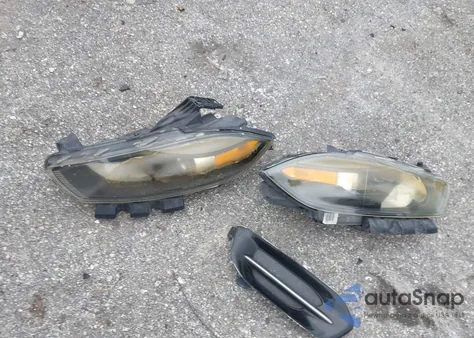 2015 Dodge Dart Sxt z USA, uszkodzony, nr VIN 1C3CDFBB9FD300421